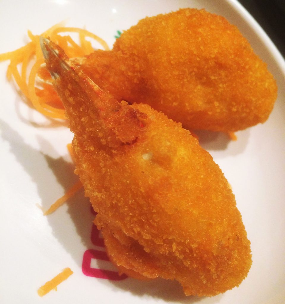 Breaded Crab Claw - Now we are talking, this is proper sea food. Look at its little claw! But wait, breaded? Thats definitely Birdseye, and once you get over the claw, it was like a fish finger lolly. If the stick used to be attached to creature of the sea
